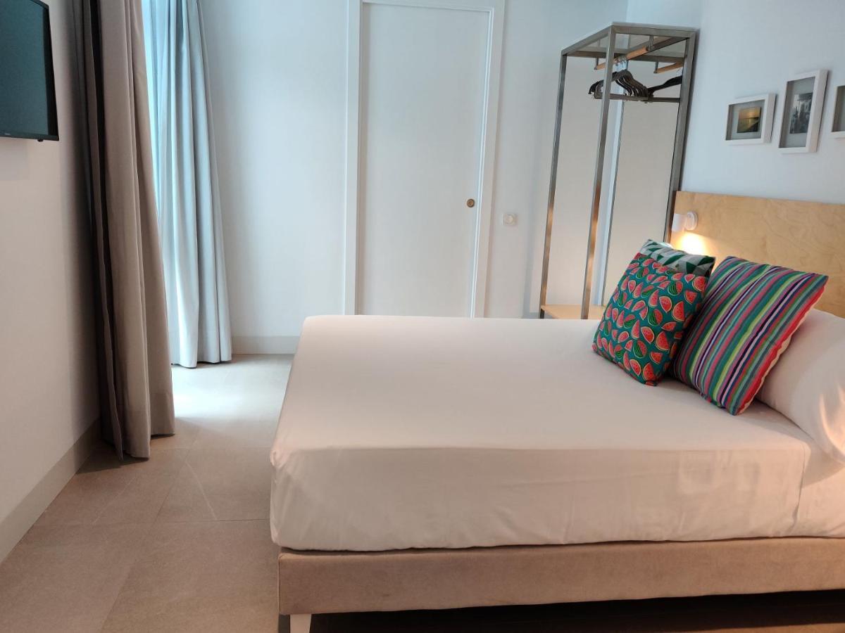كونيل ذي لا فرونتيرا Apartamentos Y Estudios Centricos Conil Home Suite المظهر الخارجي الصورة