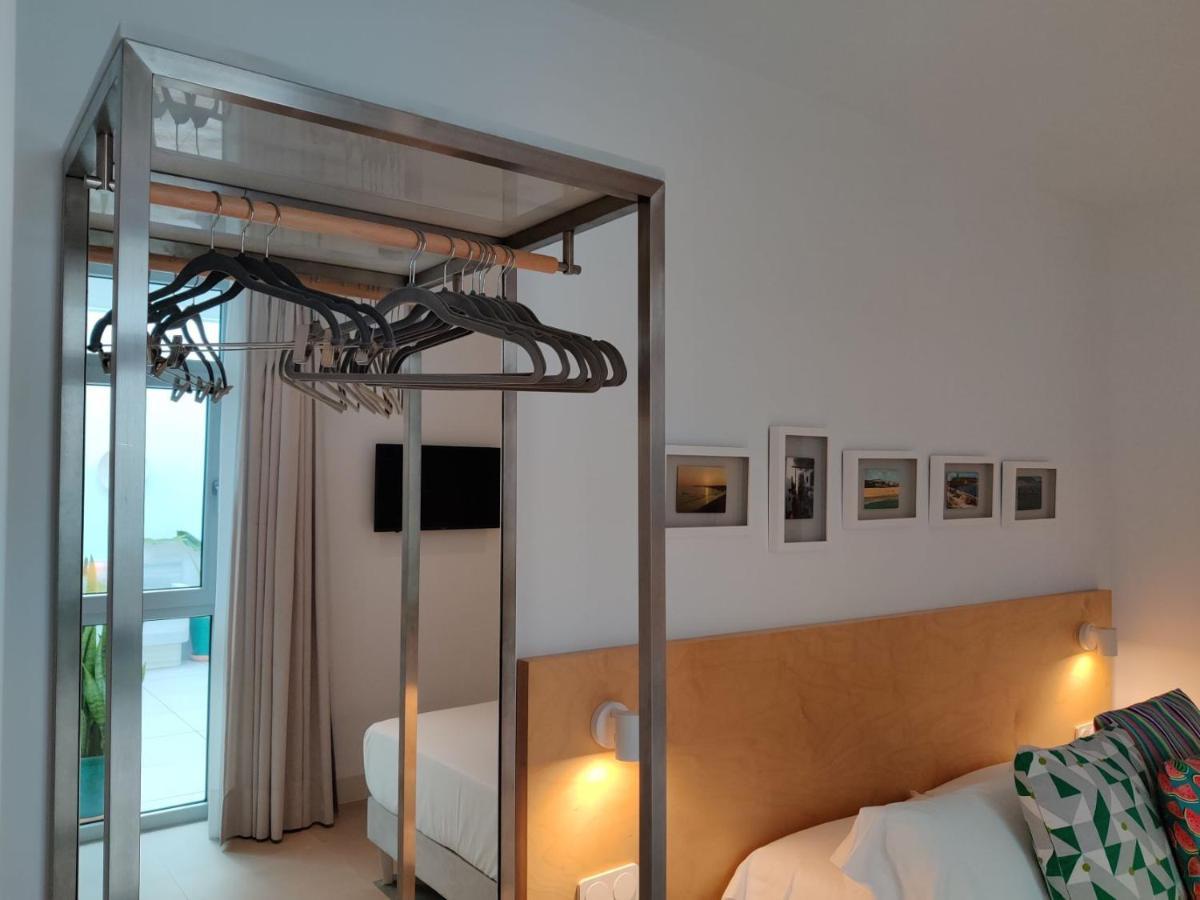 كونيل ذي لا فرونتيرا Apartamentos Y Estudios Centricos Conil Home Suite المظهر الخارجي الصورة