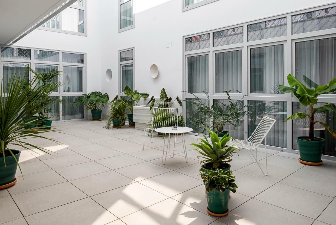 كونيل ذي لا فرونتيرا Apartamentos Y Estudios Centricos Conil Home Suite المظهر الخارجي الصورة